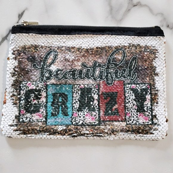 beautiful CRAZY Reversible Sequins Makeup Bag - Picture 2 of 15